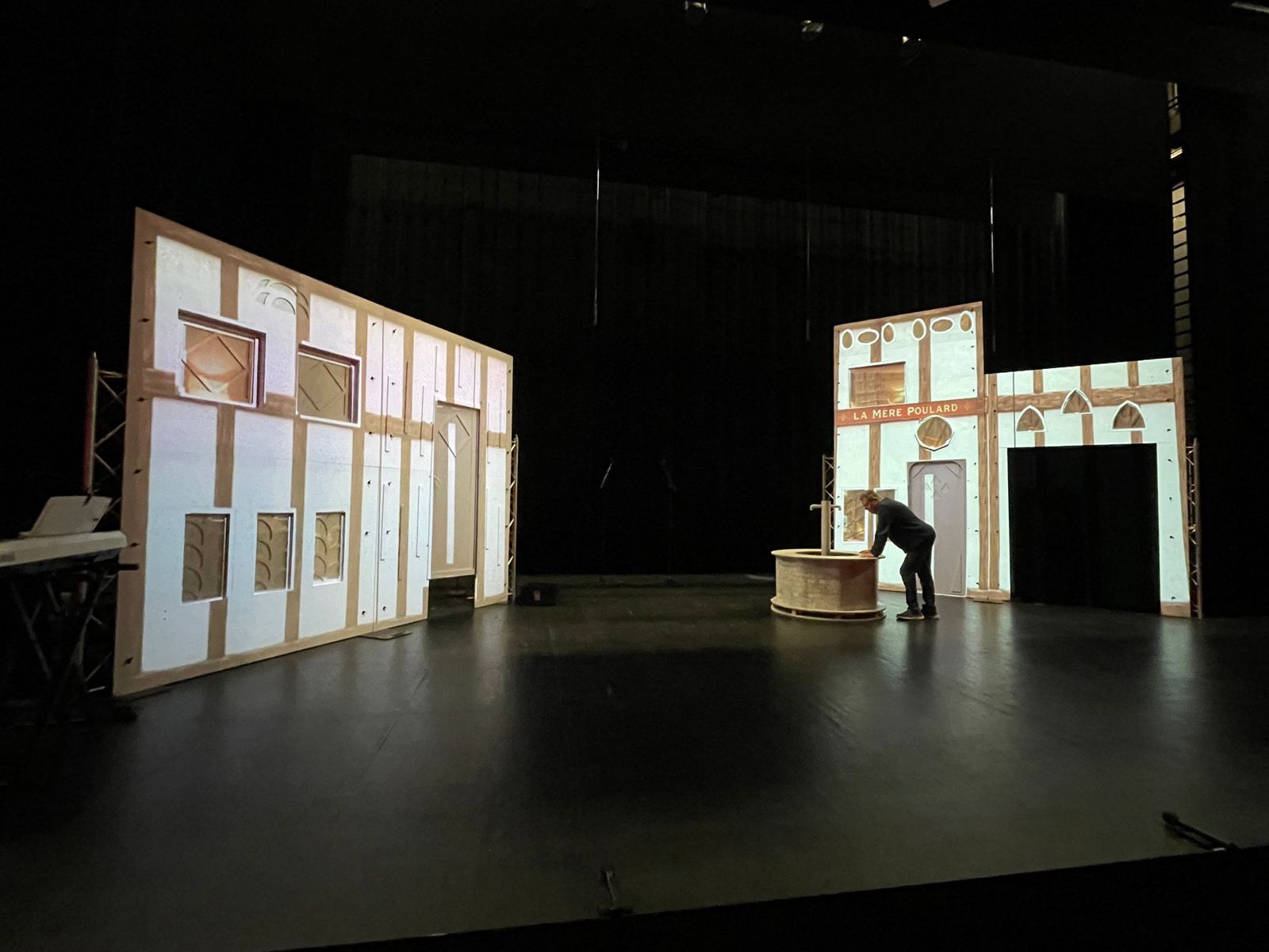 Monsieur Salvebrume — scène / création